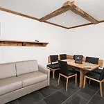 Gletscher Apartamento *