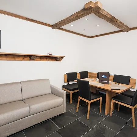 Gletscher 아파트 *